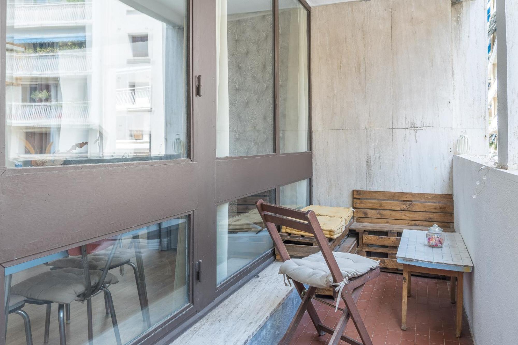 *Las Flores* Joli Studio Avec Balcon マルセイユ エクステリア 写真